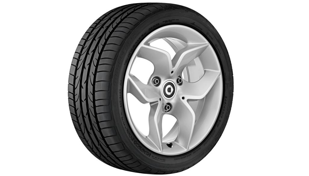 Driespaaks lichtmetalen velg, 38,1 cm (15 inch), smart, 195/50 R15/, titaanzilver, A45140100CA4L