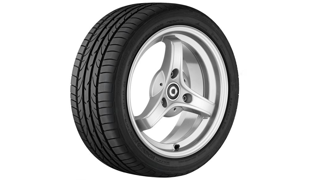 Driespaaks lichtmetalen velg, 38,1 cm (15 inch), smart, 175/55 R15/, vanadiumzilver, A45140149027X45